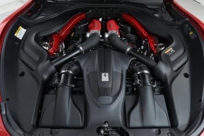 2025 Ferrari ROMA SPIDER