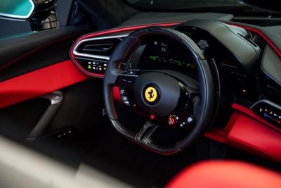 2025 Ferrari 296 GTS