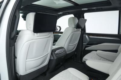 2025 Cadillac Escalade ESV