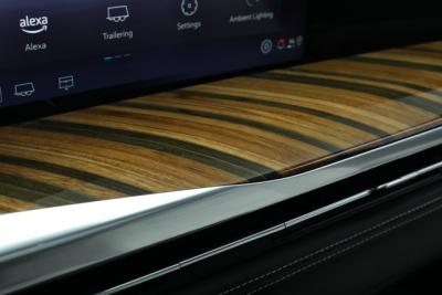 2025 Cadillac Escalade ESV