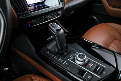 2023 Maserati Levante