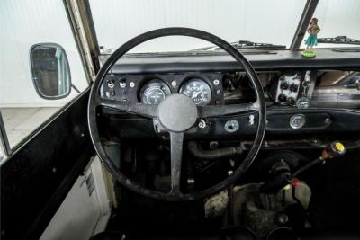 1977 Land Rover 88 Defender serie III overdrive