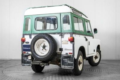 1977 Land Rover 88 Defender serie III overdrive