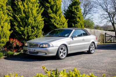 2001 Volvo C70