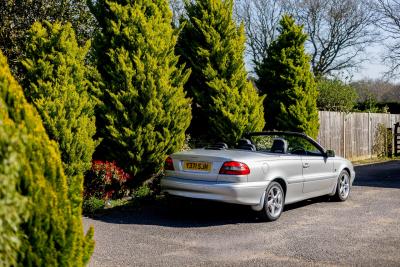 2001 Volvo C70