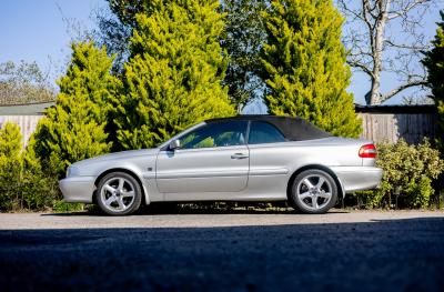 2001 Volvo C70