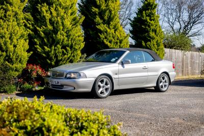 2001 Volvo C70