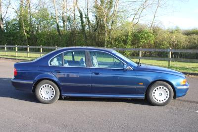 1997 BMW 520I AUTO