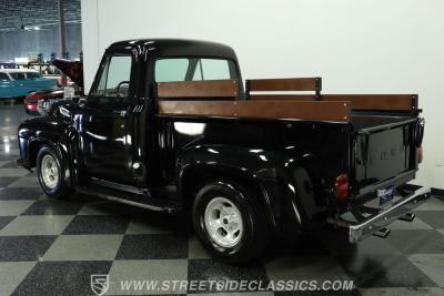 1954 Ford F-100