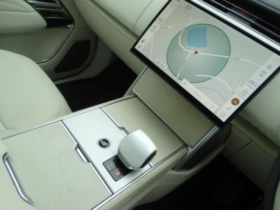 2023 Land Rover 3.0 P550e 38.2kWh SV Auto 4WD Euro 6 (s/s) 5dr