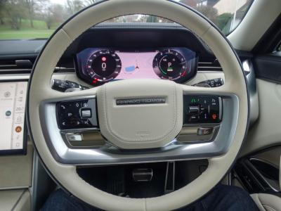 2023 Land Rover 3.0 P550e 38.2kWh SV Auto 4WD Euro 6 (s/s) 5dr