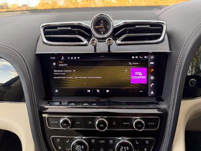 2022 Bentley 3.0 TFSi V6 17.3kWh Auto 4WD Euro 6 (s/s) 5dr