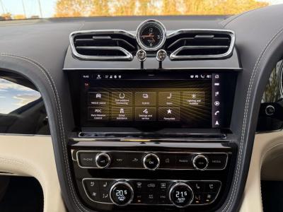 2022 Bentley 3.0 TFSi V6 17.3kWh Auto 4WD Euro 6 (s/s) 5dr