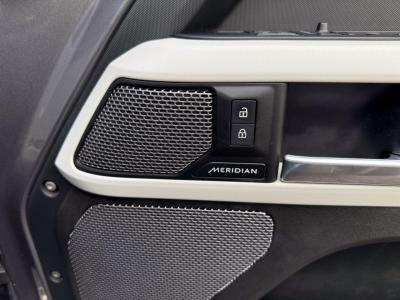 2022 Land Rover 3.0 D250 MHEV X-Dynamic SE Auto 4WD Euro 6 (s/s) 5dr