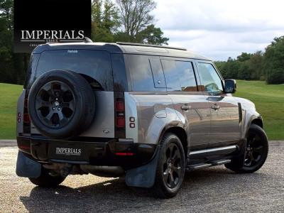 2022 Land Rover 3.0 D250 MHEV X-Dynamic SE Auto 4WD Euro 6 (s/s) 5dr
