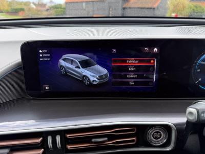 2022 Mercedes - Benz EQC 400 80kWh AMG Line (Premium Plus) Auto 4MATIC 5dr