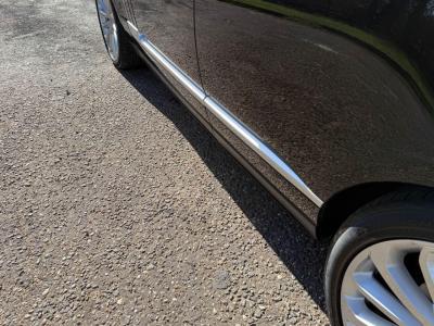 2013 Land Rover 4.4 SD V8 Autobiography SUV 5dr Diesel Auto 4WD Euro 5 (339 ps)