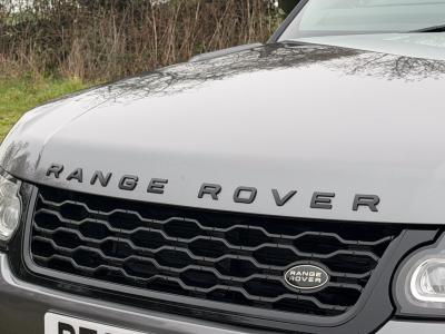 2016 Land Rover 3.0 SD V6 Autobiography Dynamic SUV 5dr Diesel Auto 4WD Euro 6 (s/s) (306 ps)