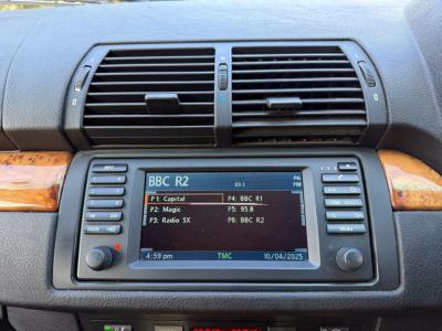 2005 BMW 4.4i V8 Sport Auto 4WD Euro 3 5dr