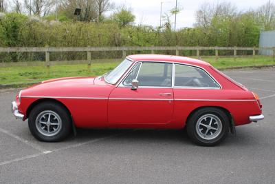 1967 MG B GT