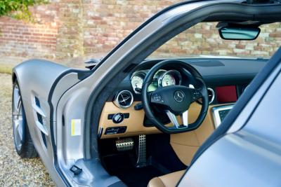 2011 Mercedes - Benz Mercedes Benz SLS AMG