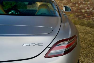 2011 Mercedes - Benz Mercedes Benz SLS AMG