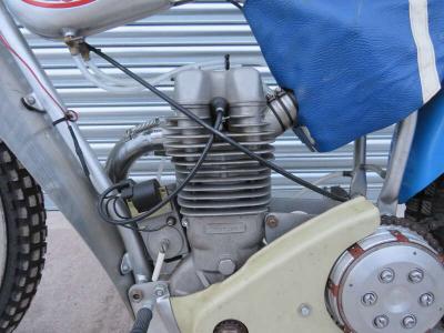 1985 JAWA 4 VALVE SPEEDWAY BIKE