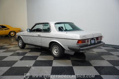 1985 Mercedes - Benz 300CD Turbo Diesel