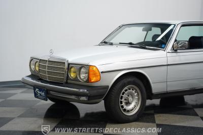 1985 Mercedes - Benz 300CD Turbo Diesel