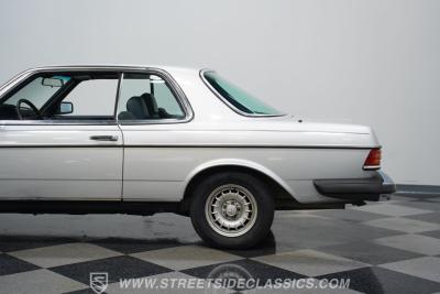 1985 Mercedes - Benz 300CD Turbo Diesel