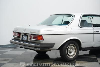 1985 Mercedes - Benz 300CD Turbo Diesel