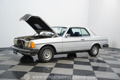 1985 Mercedes - Benz 300CD Turbo Diesel