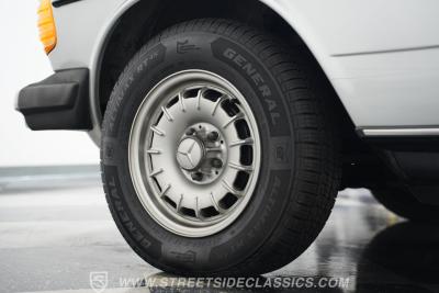 1985 Mercedes - Benz 300CD Turbo Diesel