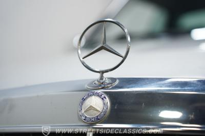 1985 Mercedes - Benz 300CD Turbo Diesel
