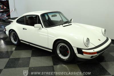 1986 Porsche 911 Carrera 