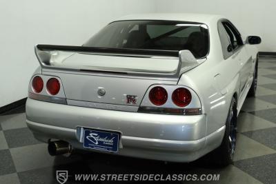 1995 Nissan Skyline GT-R R33