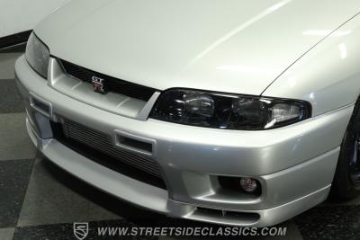 1995 Nissan Skyline GT-R R33