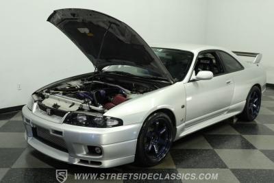 1995 Nissan Skyline GT-R R33