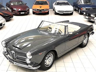 1966 Alfa Romeo 2600 TOURING SPIDER