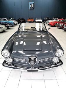 1966 Alfa Romeo 2600 TOURING SPIDER