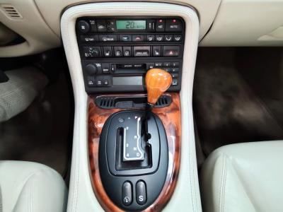 1998 Jaguar XK R COUPE