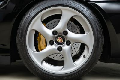 2001 Porsche 911 GT2