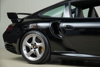 2001 Porsche 911 GT2