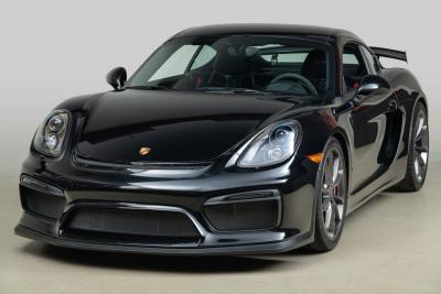 2016 Porsche Cayman GT4