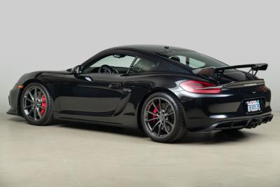 2016 Porsche Cayman GT4