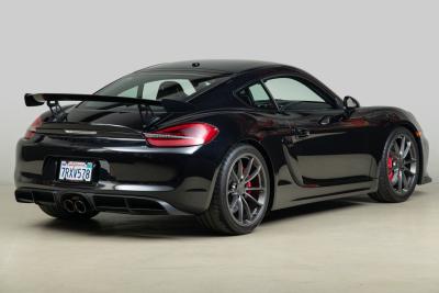 2016 Porsche Cayman GT4