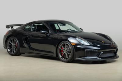 2016 Porsche Cayman GT4