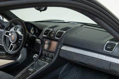 2016 Porsche Cayman GT4