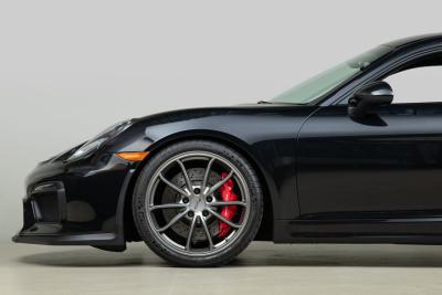 2016 Porsche Cayman GT4