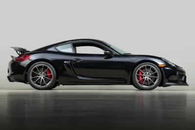 2016 Porsche Cayman GT4